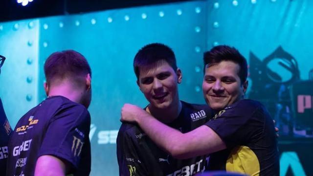 次横向调度 次横向调度